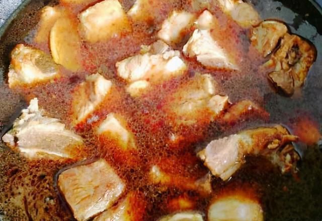 不柴|炖排骨时,最忌焯水,用上这1招,排骨软烂入味,不腥也不柴