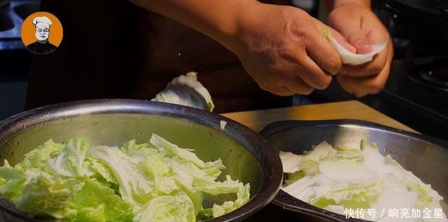  饭店|砂锅白菜豆腐煲，大厨教你饭店的做法，出锅连汤都不剩！