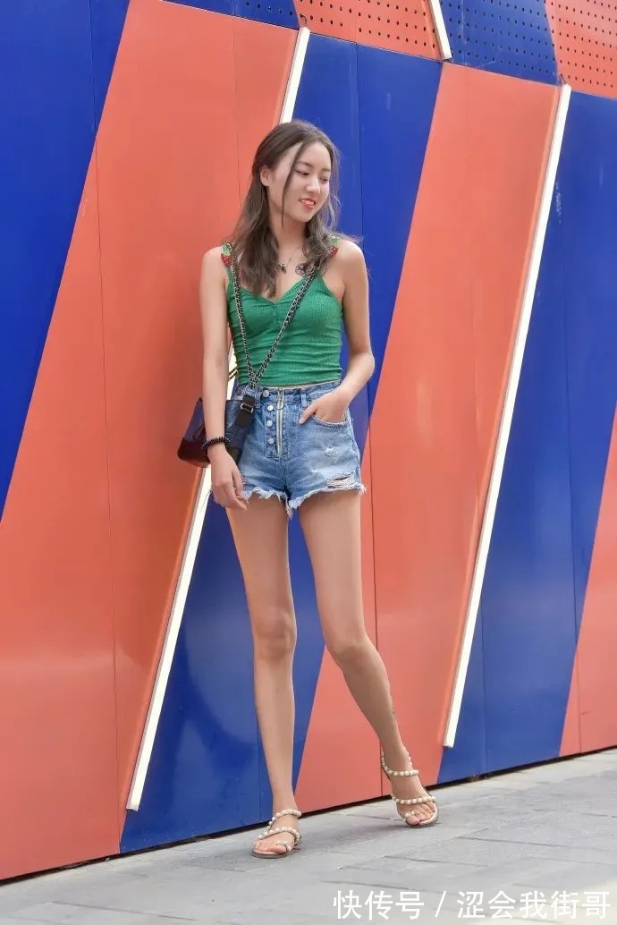美女|街拍美女:超短裤主题