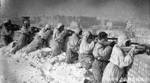 人生|大量德军在莫斯科被冻死?为何不学日军抢劫?处境让德军怀疑人生