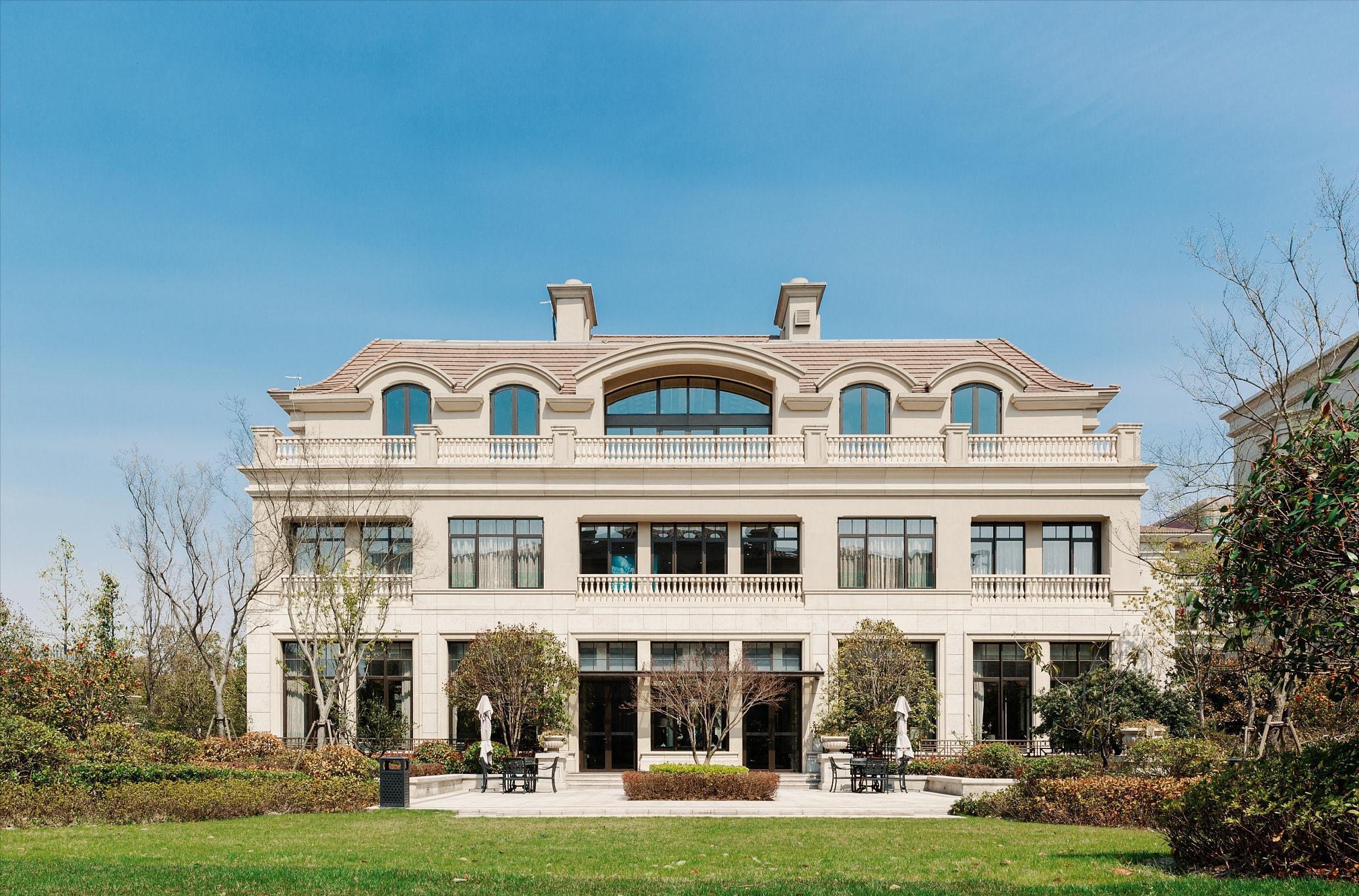 高层|有钱人正从别墅搬回高层,别墅“不吃香”了?“3大硬伤”很真实