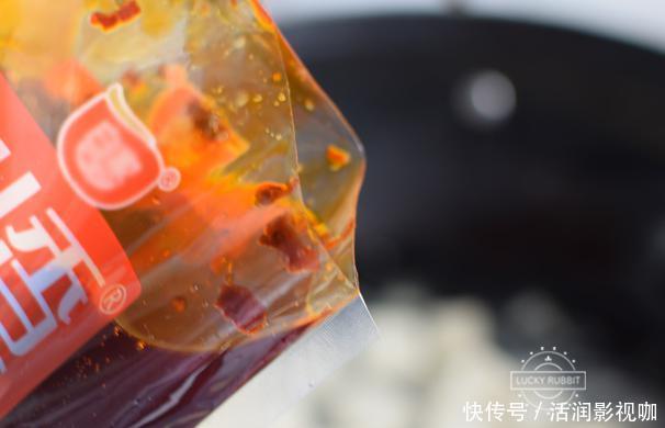 麻辣豆腐|豆腐这么做太下饭了,口感爽滑,香辣过瘾,米饭做少了不够吃