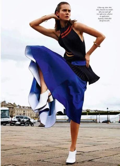 共存|海军蓝,复古与时尚并行的艺术画,简约的浪漫同经典共存