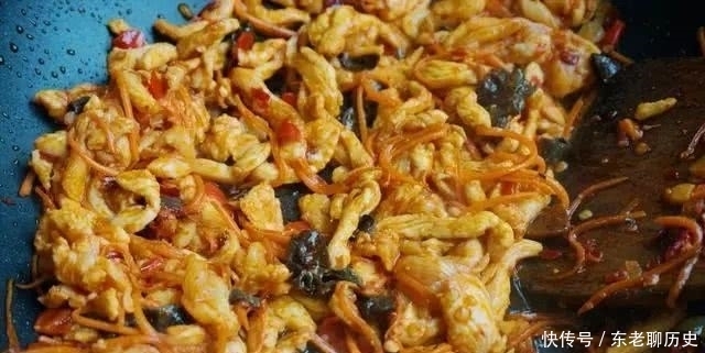 家常|鱼香肉丝家常版做法,简直太下饭!