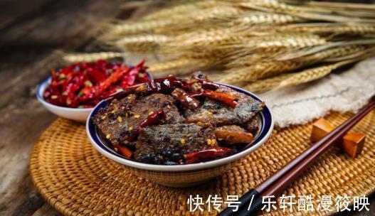 我家带鱼从不红烧，淋入一个鸡蛋，不油炸不清蒸，上桌瞬间被抢光