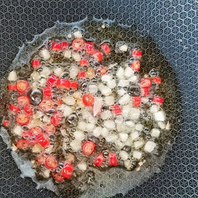 小米辣|鸡蛋滑豆腐