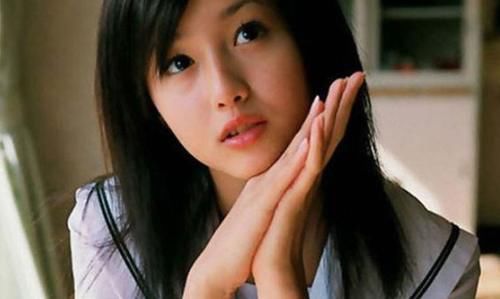 日本|为什么日本女生皮肤不开美颜也很好？她们坚持4件事，真挺细节的