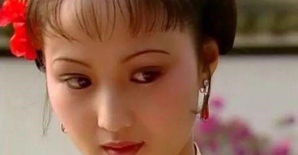 贾府|凤姐在贾府早有厉害的名声在外,贾瑞为何还敢打她的主意