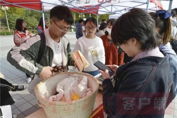 大学生|如火如荼，这些大学生在“比赛”营销助农