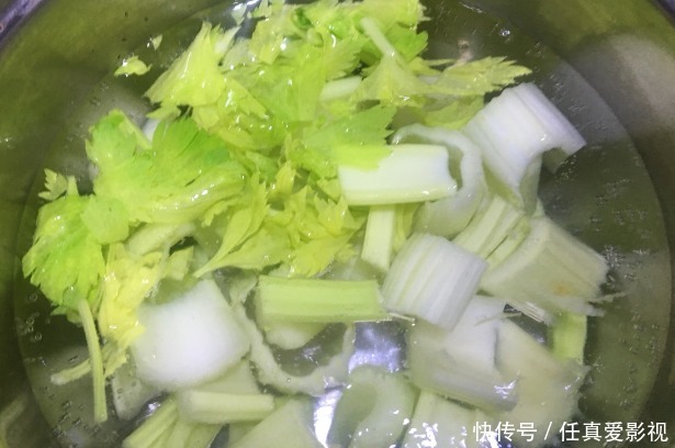 失眠要喝它,坚持一天一杯,健脑安神,入睡容易,白天精神百倍