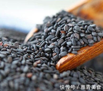养发|黑芝麻治疗白头发 ,教你合理食用黑芝麻,还你一头秀发