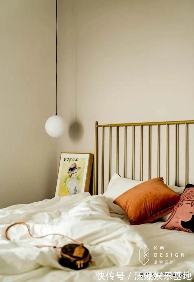 爱马仕|客厅没有茶几,空间却瞬间高级?看看她74㎡的家是怎么做的