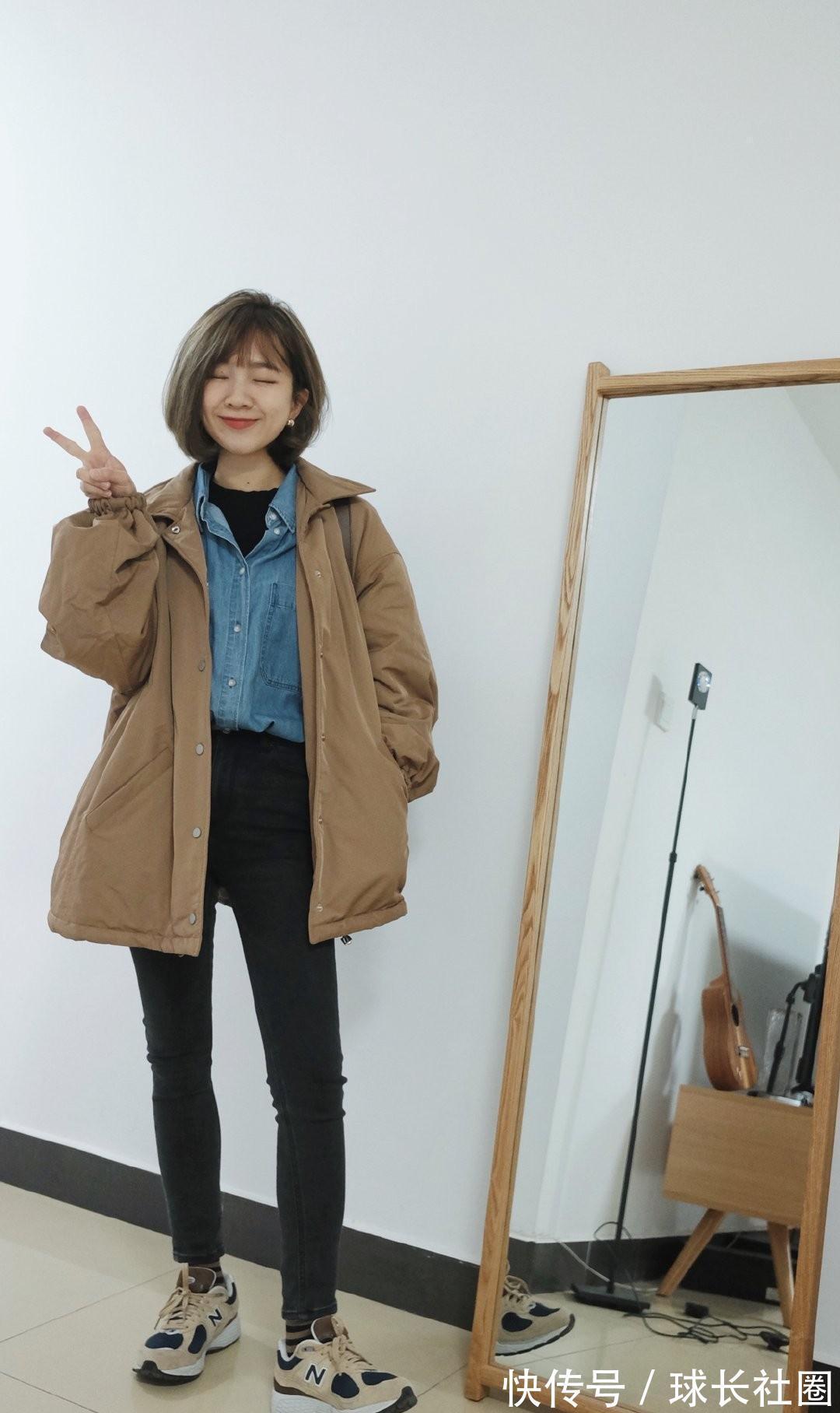 毛呢外套 冬季穿搭必备“小黑裤”,简单还时尚,轻轻松松穿出时尚感