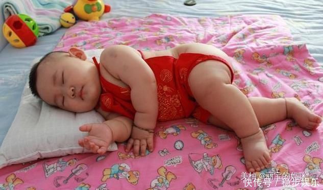 睡姿|孩子的睡姿能暗示不同性格如果你家娃是第二种,就偷着乐吧