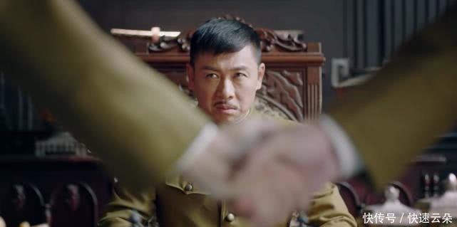 纯子 《秋蝉》清泉纯子的突然出现,暴露了佐藤“笑面虎”的本质