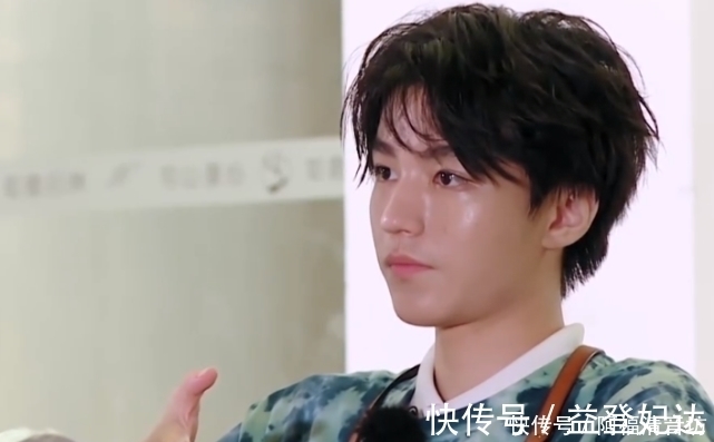 中餐厅4收官夜，赵丽颖原来一直委屈隐忍？节目组就该感谢王俊凯