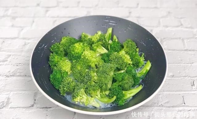 西兰花和它一起做,高效瘦身,好吃不胖,营养加倍