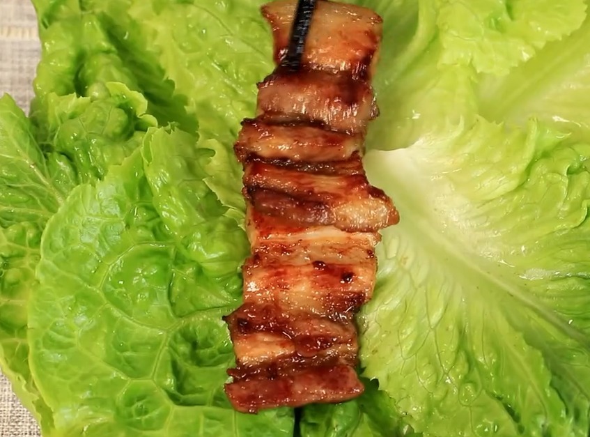 五花肉不要炒着吃了，咱们换个吃法，美味不油腻，好吃到停不下来