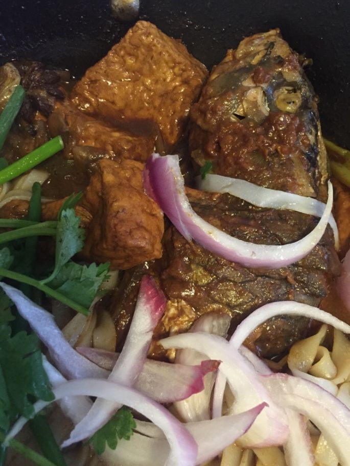 无论做啥鱼,别再用料酒去腥!教你3招,去腥增香,出锅抢着吃!