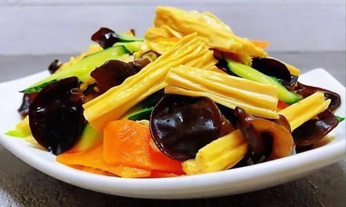 腐竹竟然有这么多美味的做法!简单易学,好吃到赞不绝口!