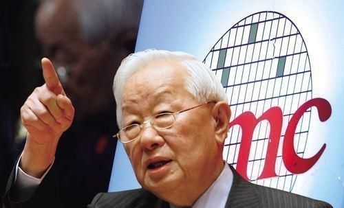 张仲谋|创业比任正非晚,70岁娶了自己的秘书,如今公司市值超过1万亿