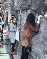 搞笑GIF:骚年,这是你想要的小姐姐吗? GIF动图 第14张-福利吧