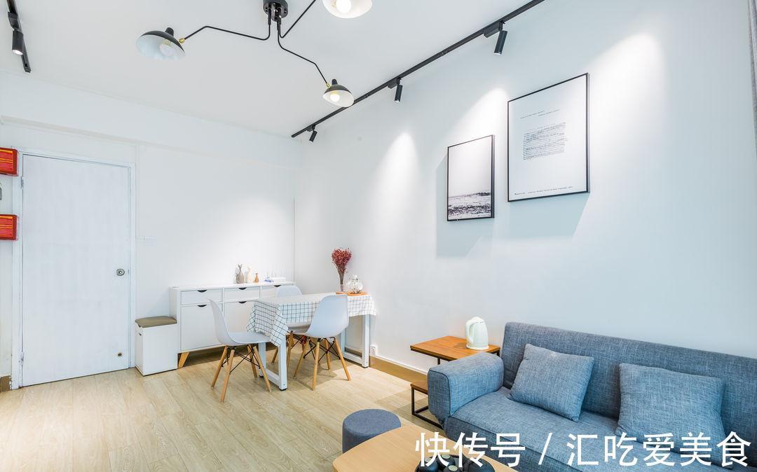 簡約風|他的簡約風一居,清新通透又寬敞,廚房規劃在陽臺里,小巧又實用