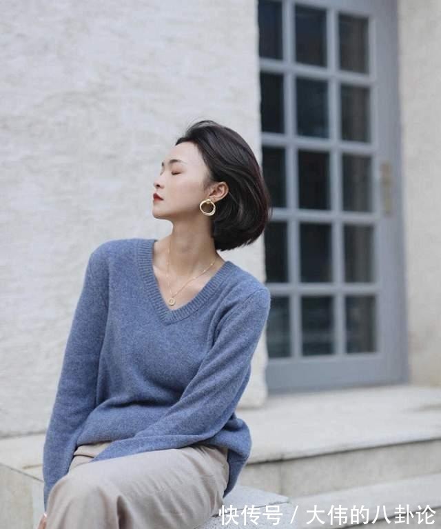 毛衣|被这些衣服单品时尚种草了,毛衣搭配西裤高级优雅,保暖又舒适