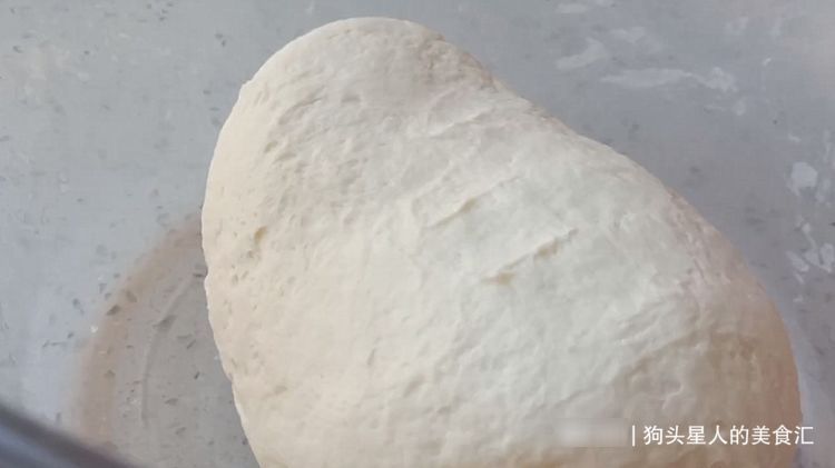 红豆酥饼的懒人做法，外面20块钱一斤，在家做成本不到5元，真香