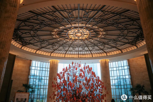 玫瑰|旅行其实很简单 篇九百八十七：入住送粉色玫瑰，整家酒店都是Pink！Pink！Pink！