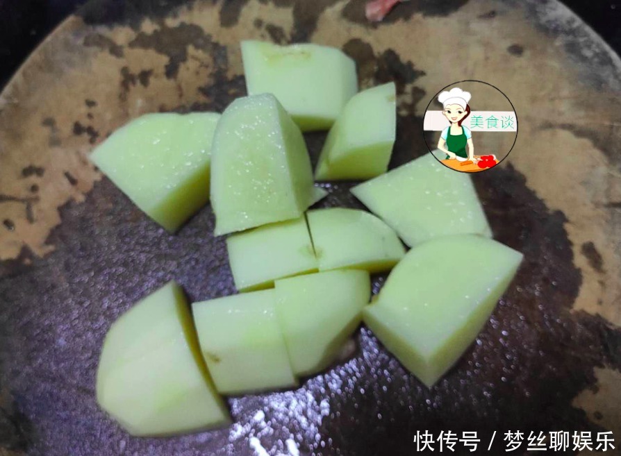 鲜香|土豆和此是绝配，我隔三差五做一锅，营养又好吃，大人小孩都喜欢