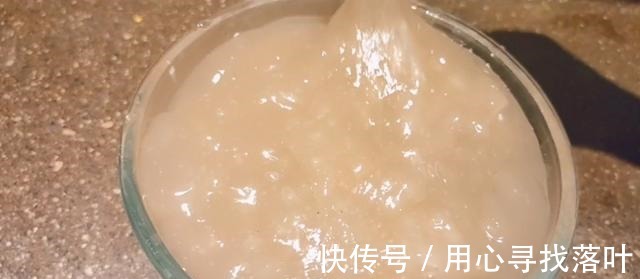 凉粉|用朋友送的红薯粉自制个凉粉，一次就成功了，又解锁了一个新技能！
