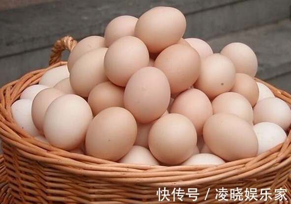 皮肤|鸡蛋和此物一起炒,腰不酸了,肾气满满,女性常吃白发少皮肤好