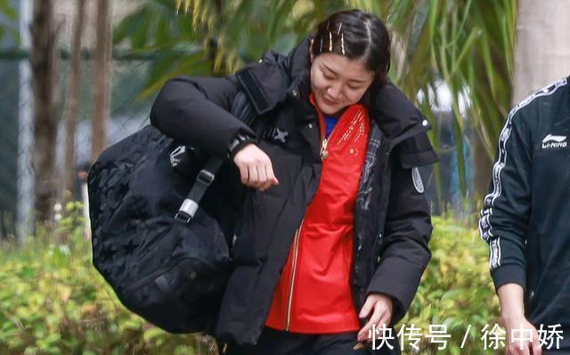 国乒|世乒赛延期了,刘诗雯与陈梦参赛不确定性增加,国乒迎来了抉择
