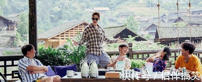 導演|《向往的生活》,是黃磊發起的,找到王征宇導演,拉了何老師一起