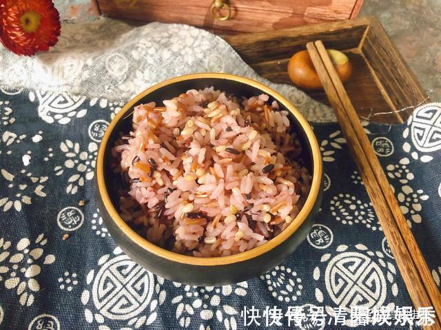 海带苗|建议中老年人:别舍不得花钱!多吃下面这些食物,营养美味气色好