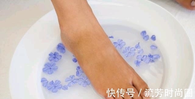 睡眠|失眠的人,若每天睡觉前做3件事,可能帮你一觉睡到天亮