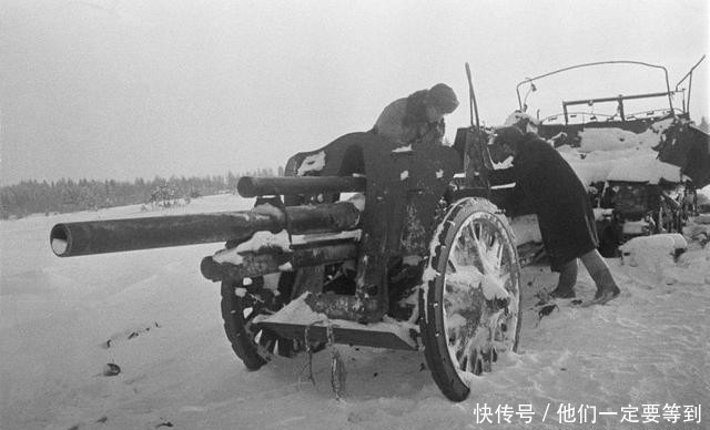 苏军|一组二战老照片：在埃及被俘的印度士兵，苏军使用缴获的武器