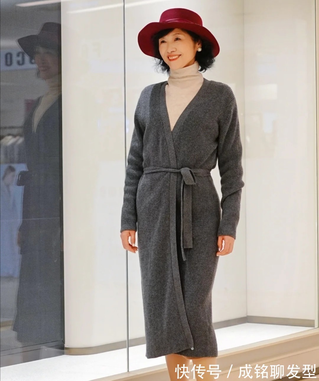 老年人|谁说老年人怎么打扮也没用,看看61岁的时尚奶奶,气质吊打年轻人