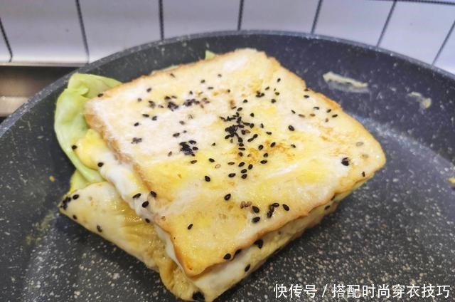 烤箱|元气满满的早餐,只需5分钟搞定,无需烤箱做法简单,营养百分百