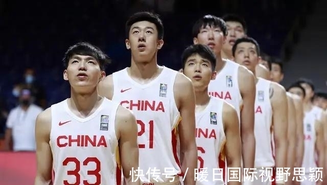 薛玉洋|NBA雄鹿有意胡明轩 不管真假 我觉得胡明轩都应该自己做决定