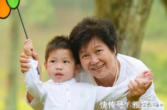 婆媳之间|亲情对比:奶奶和姥姥作比较?为什么很多孩子感觉姥姥更亲?