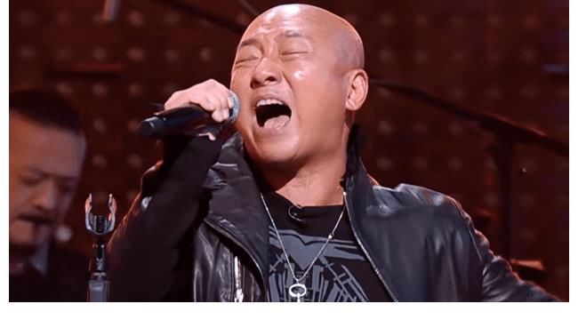 《追光吧》初舞台反响平平,张卫健独木难支,“皇族”已浮出水面