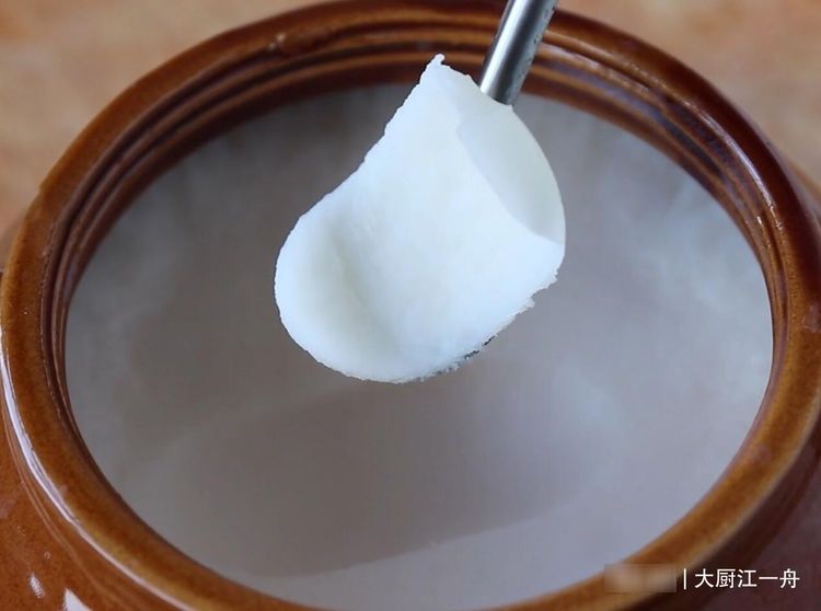 熬猪油，猪油最忌直接下锅，教你这3招，猪油嫩白不腥气真好吃