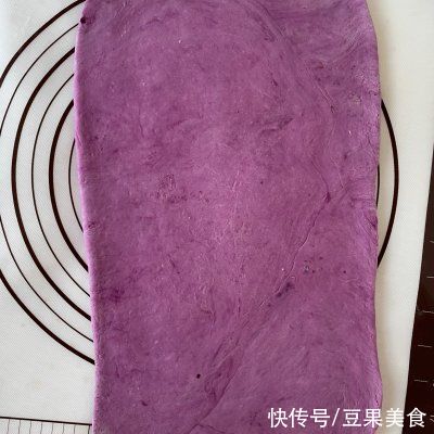 #健康甜蜜烘焙料理#紫薯牛奶馒头