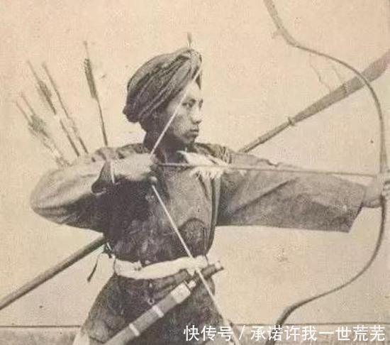 老照片|一组清末弓箭手老照片,和影视剧中的不一样,图三为湘军将领!