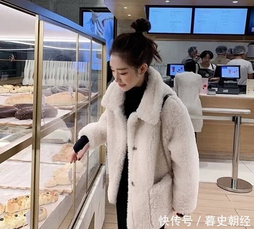 时尚|冬日的“高级色”,时尚简约,让你穿出时尚大腕的效果