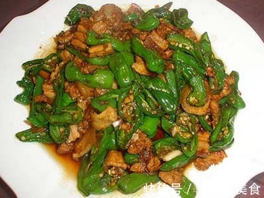 去准婆婆家吃饭，老妈要求拍照片，最后一张图老妈让分手