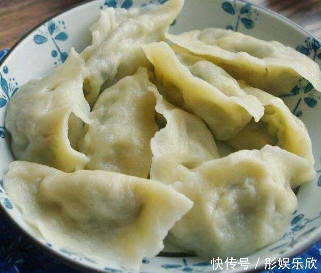 年夜饭吃这馅的饺子,香味浓郁,比白菜萝卜鲜,祈福来年长长久久