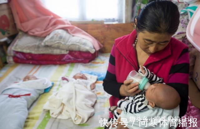 喂奶|宝宝因过度喂养导致脾胃受损,宝宝出现4种表现,就不要喂了